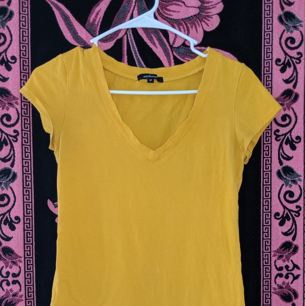 Short sleeved summer shirt